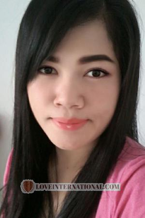 186416 - Apichaya Age: 36 - Thailand