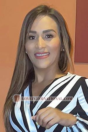 209636 - Andreina Age: 34 - Costa Rica