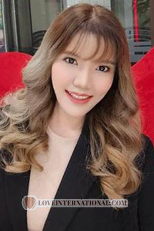 209878 - Saksipicha Age: 31 - Thailand