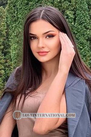 212499 - Karina Age: 25 - Ukraine