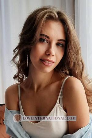 219722 - Viktoriia Age: 26 - Ukraine