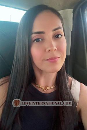 223657 - Katherine Age: 39 - Costa Rica