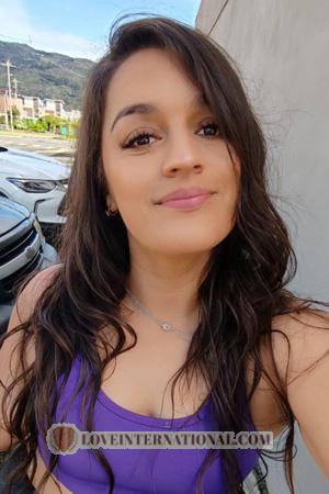 224498 - Raquel Age: 35 - Costa Rica
