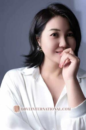 227027 - Yanfen Age: 42 - China