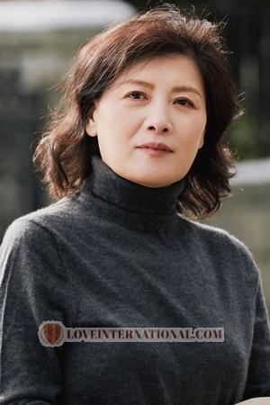 227148 - Lynn Age: 54 - China