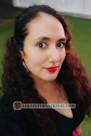 227199 - Grace Age: 35 - Peru