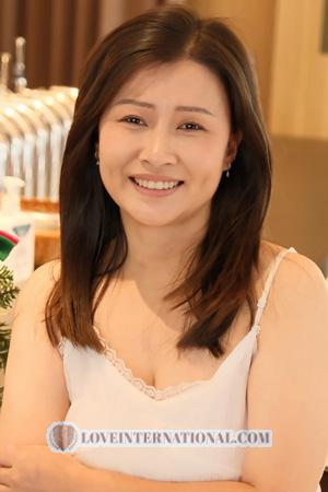 227212 - Yingying Age: 44 - China