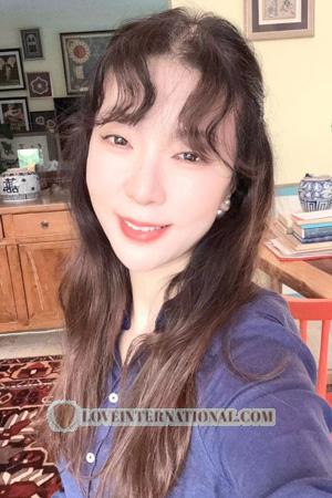 227217 - Eva Age: 55 - China